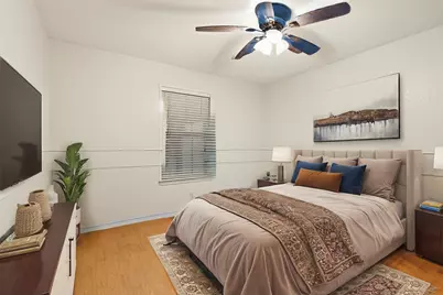 2007 Harwell Street, Grapevine, TX 76051 - Photo 2