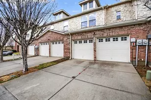 2727 Denali Park Dr, Grand Prairie, TX 75050 - Photo 24