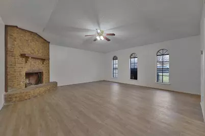 4534 Preston Trail Drive, Mesquite, TX 75150 - Photo 4