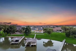 6124 Lake Shore Dr, Fort Worth, TX 76179 - Photo 4