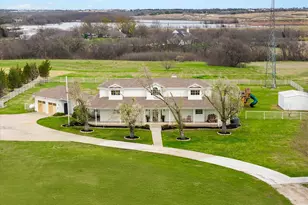 499 McDonald Rd, Rockwall, TX 75032 - Photo 1