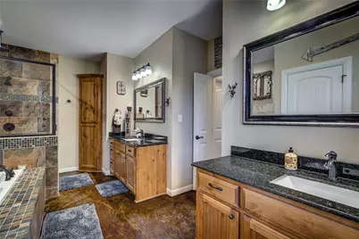 811 Rs County Road 4250, Point, TX 75472 - Photo 20