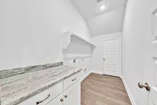 8335 Magnolia Ct, Greenville, TX 75402 - Photo 24
