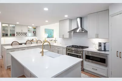 5820 Royal Crest Drive, Dallas, TX 75230 - Photo 14