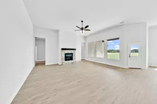 8340 Magnolia Ct, Greenville, TX 75402 - Photo 12