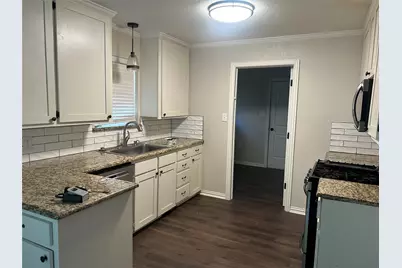 4202 Skyline Drive, Rowlett, TX 75088 - Photo 2