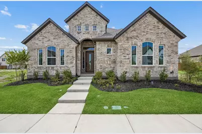 9816 Dahlia Boulevard, Mesquite, TX 75126 - Photo 1