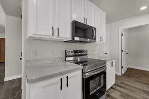 1830 Hitching Post Rd, Granbury, TX 76049 - Photo 16