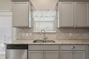 5300 Crossville Dr, Waco, TX 76708 - Photo 12