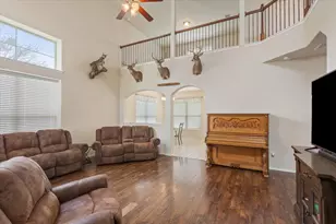 5300 Crossville Dr, Waco, TX 76708 - Photo 8