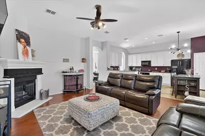 2501 Blossom Trail, Mansfield, TX 76063 - Photo 6