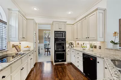 4516 Charlemagne Drive, Plano, TX 75093 - Photo 8