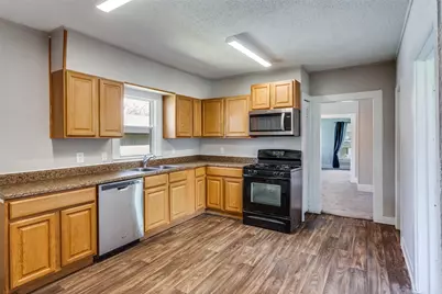 826 Mirike Drive, White Settlement, TX 76108 - Photo 10