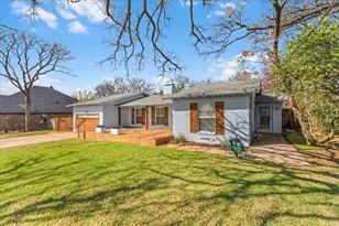 1313 W Sanford St, Arlington, TX 76012 - Photo 2