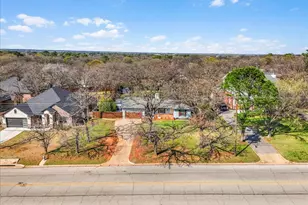 1313 W Sanford St, Arlington, TX 76012 - Photo 4