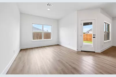 202 Briarwood Drive, Nevada, TX 75173 - Photo 14
