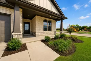 202 Briarwood Dr, Nevada, TX 75173 - Photo 2