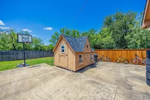 1011 Parview Circle, Grand Prairie, TX 75104 - Photo 38