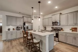 413 Vawter Dr, Van Alstyne, TX 75495 - Photo 6