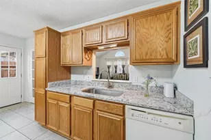 6118 Wall St, Arlington, TX 76018 - Photo 8