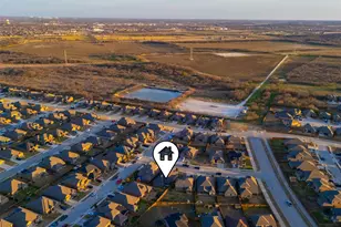 4004 Millau Ln, Crowley, TX 76036 - Photo 32