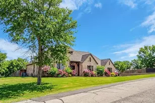 138 Tananger Springs Dr, Denison, TX 75021 - Photo 4