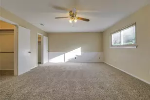 2113 Fleur De Lis Ct, Arlington, TX 76012 - Photo 12