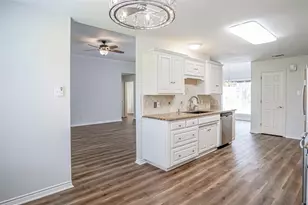 10519 Ravenswood Rd, Granbury, TX 76049 - Photo 18