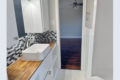 2424 W Houston Street, Sherman, TX 75092 - Photo 16