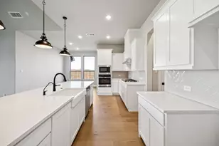 137 Cross Timbers St, Azle, TX 76020 - Photo 8