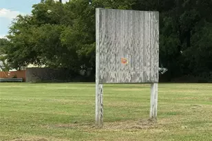 2004 Kiest, Dallas, TX 75216 - Photo 1