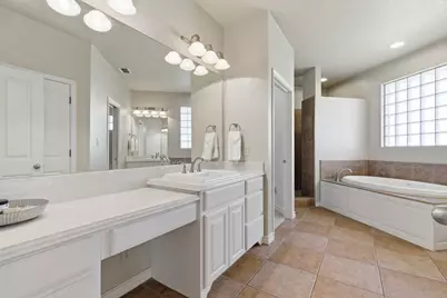 3714 Cove Timber Avenue, Granbury, TX 76049 - Photo 14