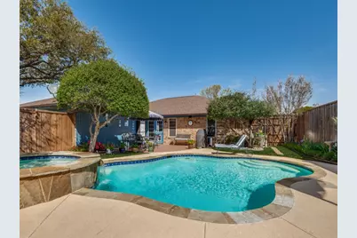 2516 Lawnview Drive, Carrollton, TX 75006 - Photo 4