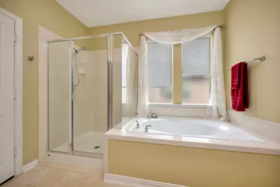 802 Little Cub Way, Euless, TX 76039 - Photo 16