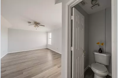 420 Signal Hill Court N, Fort Worth, TX 76112 - Photo 26