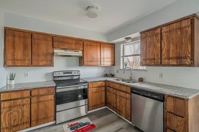 420 Signal Hill Court N, Fort Worth, TX 76112 - Photo 10