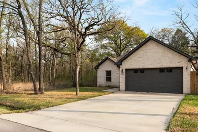 145 Barcelona Street, Payne Springs, TX 75156 - Photo 2