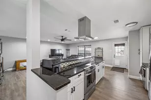 5421 Gates Dr, The Colony, TX 75056 - Photo 10