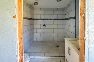 1131 Ashwood Dr, Lewisville, TX 75067 - Photo 14