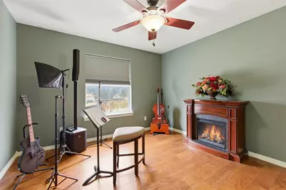 906 Valley View Avenue, Red Oak, TX 75154 - Photo 24