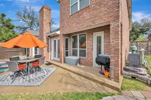 2400 Peach Blossom Ct, Bedford, TX 76021 - Photo 30