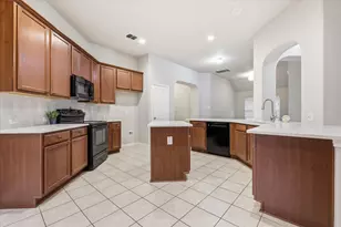 507 Jefferson Ln, Lake Dallas, TX 75065 - Photo 6