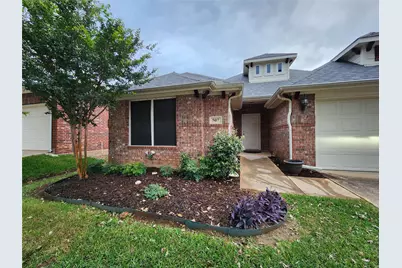 507 Jefferson Lane, Lake Dallas, TX 75065 - Photo 2