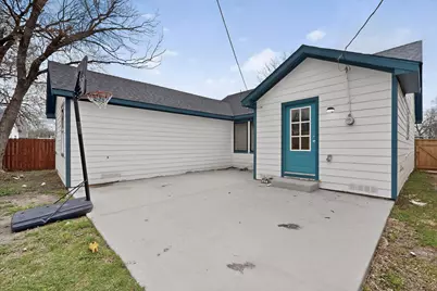 1518 Oak Street, Grand Prairie, TX 75050 - Photo 40