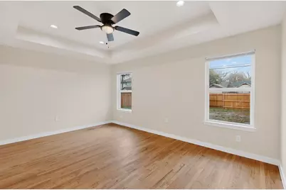 1518 Oak Street, Grand Prairie, TX 75050 - Photo 20