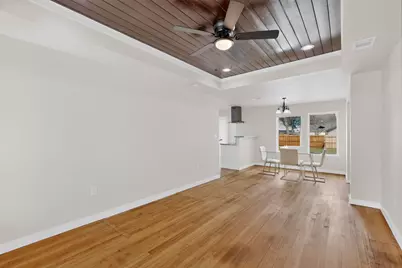 1518 Oak Street, Grand Prairie, TX 75050 - Photo 8