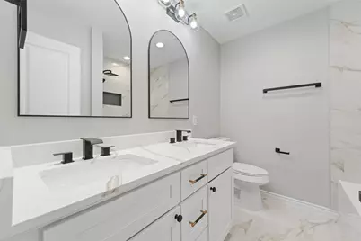 1300 Anna Lea Lane, Burleson, TX 76028 - Photo 24