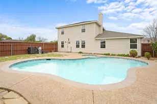 1300 Anna Lea Ln, Burleson, TX 76028 - Photo 1