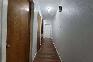 738 Hawthorne Ln, Grand Prairie, TX 75052 - Photo 24