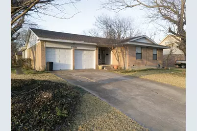 738 Hawthorne Lane, Grand Prairie, TX 75052 - Photo 1